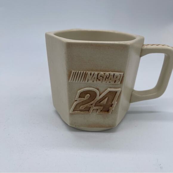 Nascar 1997 Jeff Gordon, Vintage Coffee Mug. Excellent condition! - Picture 3 of 5